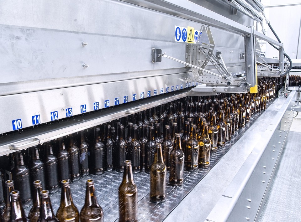  Cadena de lavado de botellas.jpg